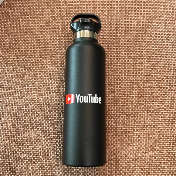 Stainless Steel “YouTube” Voyager Water Bottle in black - Picture 2 of 9